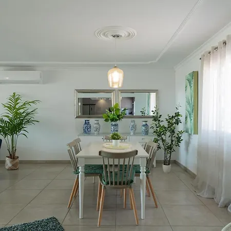 Apartment Suites *